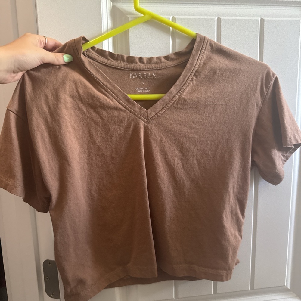 Sorel Tan V-Neck Short Sleeve Tee